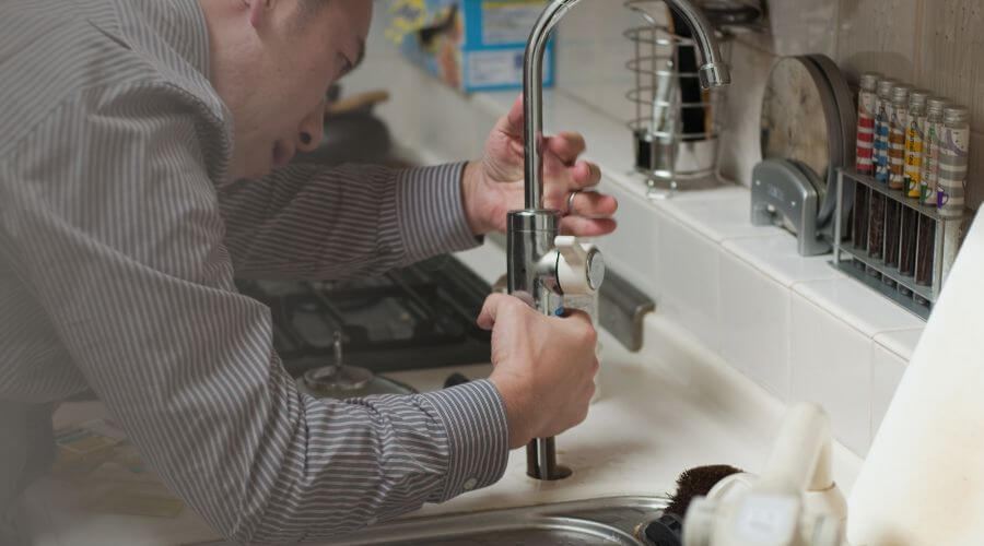 Professional sink repair in Kingsland, AR